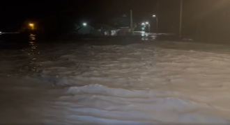 光復鄉深夜水又滿出來！居民驚醒爭相走告：別待在家