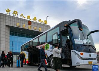 陸十一中秋長假出遊量價齊升  多條線路返程車票所剩無幾