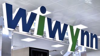 台股股王换他？高盛杠大摩 这檔「老AI」用力推 EPS、目标价太惊人