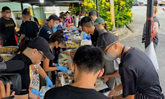 獨家》1天做1600個便當！ 義廚團花蓮災區送暖  做到半夜「懇請幫手」