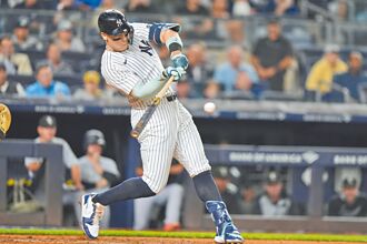 MLB》賈吉單場雙響炮 4度50轟 平紀錄