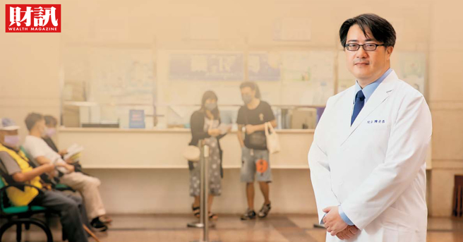 在高龄医学界无人不晓，关渡医院院长陈亮恭：医疗需要新想像。( 图/财讯提供 )