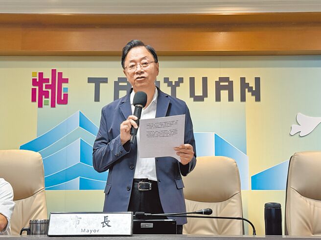 花蓮馬太鞍溪堰塞湖潰堤重創光復鄉，桃園市長張善政25日宣布，凡設籍桃園的原住民族人，若本人、配偶或三等親屬家戶為受災戶，每戶核發1萬元急難救助金，且從寬認定，免財力證明。（蔡依珍攝）