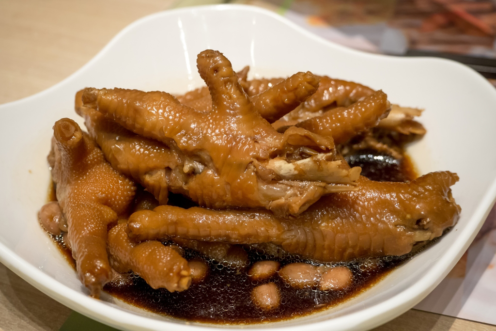 好市多「雞爪剪指甲」 會員們驚嘆衛生又方便:品質真的好