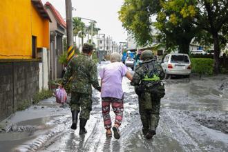賴總統：政府通力合作 助災區盡速復原