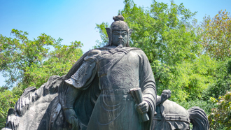 南宋爱国大臣 力助岳飞平反 死后连全尸都保不住