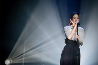 粉絲瘋狂激動示愛！楊乃文當場招架不住「你們有很多奇怪問題」