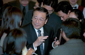 前行政院长张俊雄辞世 享寿87岁