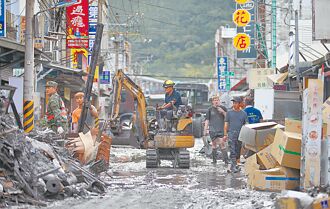 极端气候屡酿灾 环长：减碳不做不行