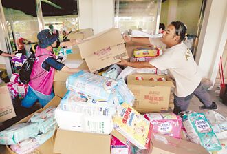 補助災民住宿 在野籲速定案 擬每人每日2千元 為期2周