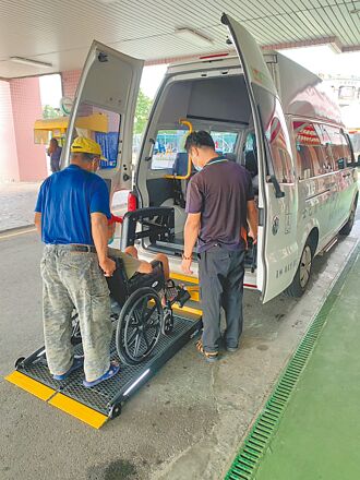 彰化 需求激增 明年添7辆復康巴士