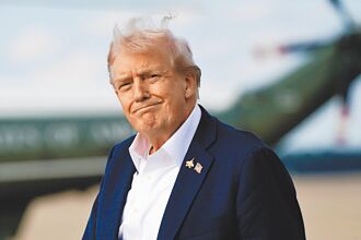 电子产品 川普拟依晶片数课税