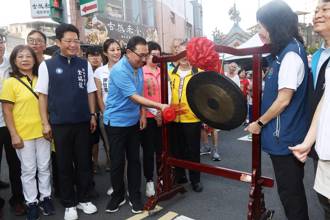 中和「80余座土地公」遶境！衝破2000人恭迎神驾