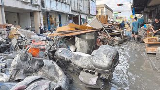 马太鞍溪堰塞湖持续红色警戒 5弱地震将启动防空警报