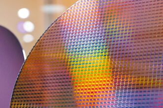 川普晶片新招 專家：台積、美光受惠