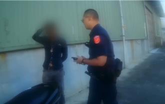 粗心騎士忘拔鑰匙遭竊    機警警員2小時破案尋回愛車