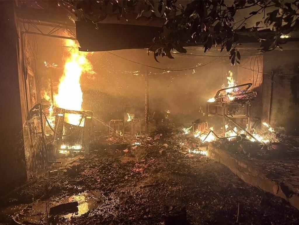 神岡發生住宅火警。（民眾提供／李京昇台中傳真）