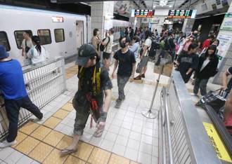 爆八炯花蓮救災「內幕」！ 童仲彥批：災區不需要這種人