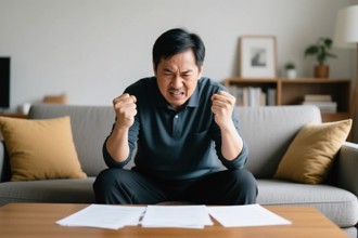 26年未见父亲被通知要负责 男子不甘再被「亲情枷锁」绑住