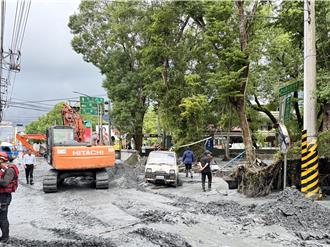 马太鞍溪堰塞湖酿18死6失踪 花莲10／3起每户发5万慰助金