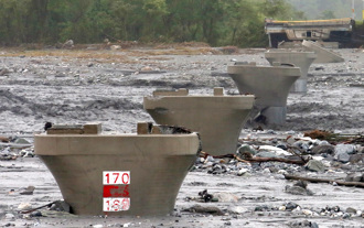 徐榛蔚喊縣府善款全發「每戶5萬」 中央募6億可領現？答案曝光