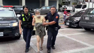 北捷優先席糾紛  白髮婦遭通緝！唯一胞弟態度冷漠