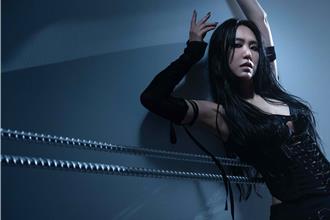 金曲歌后孫盛希突破「性感」風格 笑曝：弟弟都說不習慣