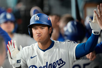 MLB》道奇外卡首战炸5轰！洛媒狠酸红人「次级球队」