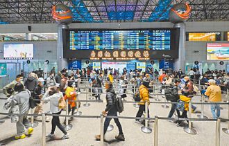 連假出遊夯 產險業新制搶客