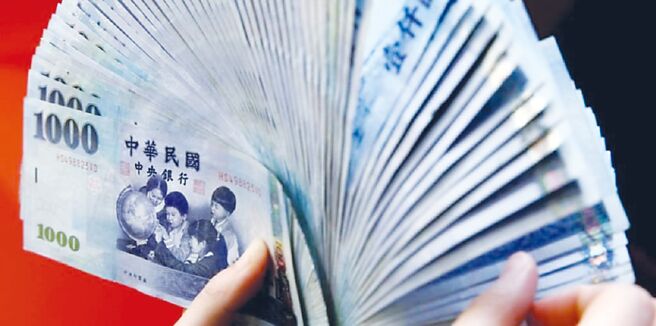 企业持续加码强发公司债，总计发出高达1,654亿元，超越2020年9月的1,652.43亿元，创下史上单月新高纪录。图／本报资料照片