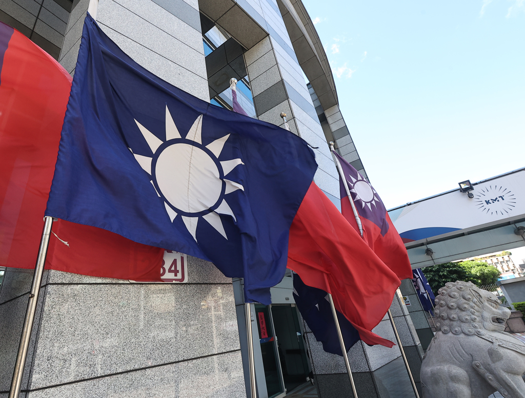 掌KMT新媒體部  Rapper過往創作遭質疑  本尊現身說話了