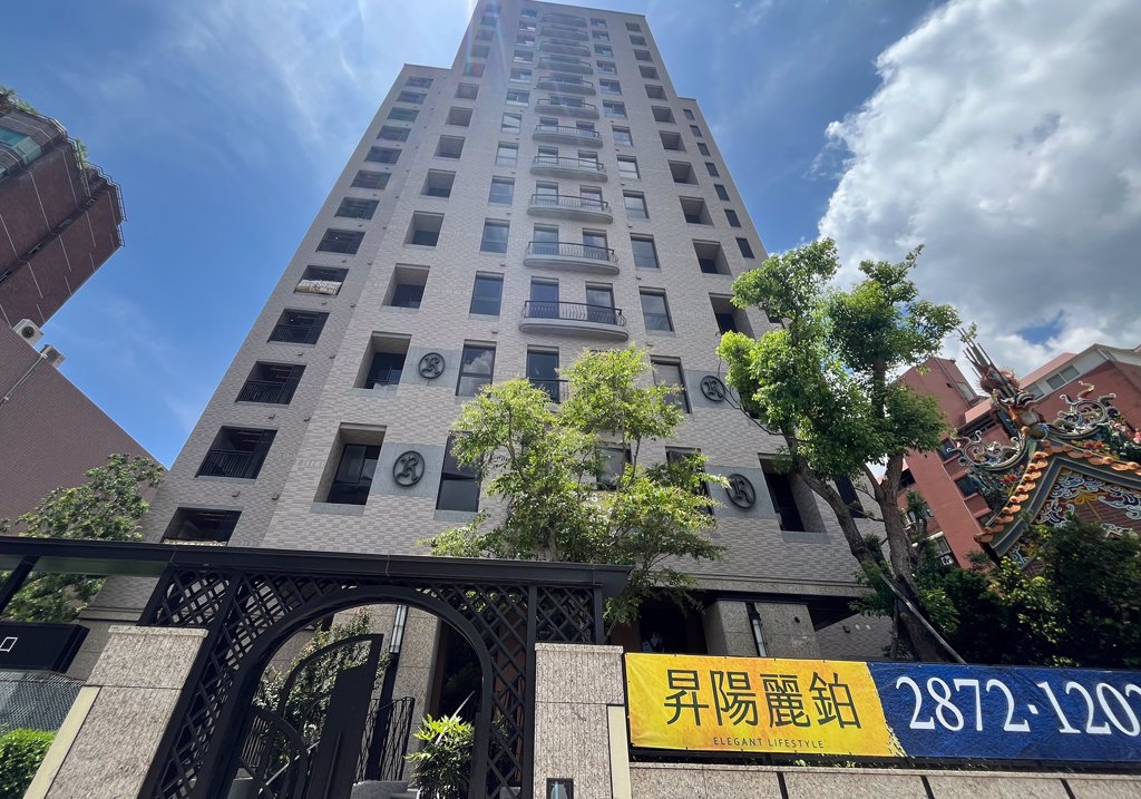 北投區「昇陽麗鉑」租金約單坪1000多元。(圖/住展提供)