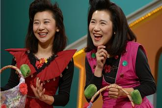 「槟榔姊妹花」曹兰惊喜现身金钟60！福州伯、董月花也来了