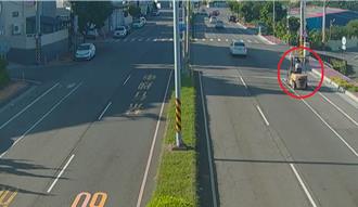 沒牌證堆高機勿上路！違規最高罰9000元