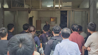 苗栗男隨機殺人 他報警也遭砍 女兒怒吼：兇手去死