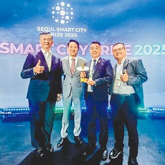 桃警少輔會「3P模式」 首爾奪銀獎