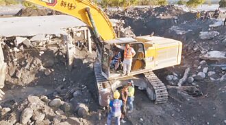 雲林隊馳援花蓮7天 搶救佛祖街