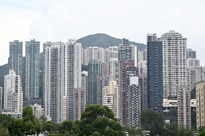 陆百城二手房价格已连续41个月呈现月减。图／中新社