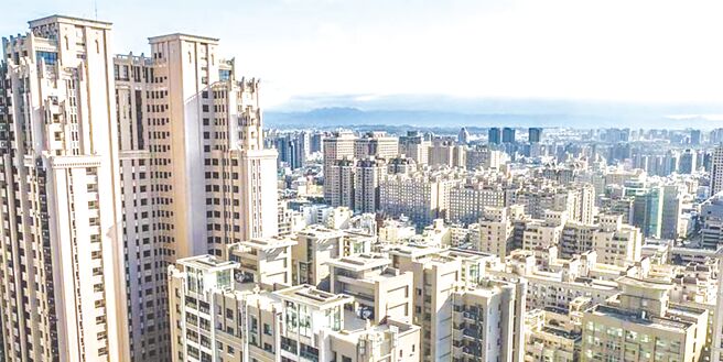 房市交易持續低迷，六都9月建物買賣移轉棟數為1.6萬棟，月減3.5％、年減29.5％。圖／本報資料照片