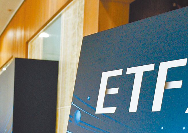 統計10月預計有近40檔台股ETF將除息，除了老將以外，更有初登場的新秀加入，成為挹注台股的活水，截至1日已有23檔率先公布配息金額。圖／本報資料照片