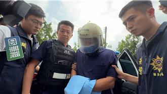 苗栗随机持刀伤人案！ 嫌犯押送分局全程保持沉默