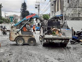新北持续驰援花莲灾情 累计投入破500人次救灾重建