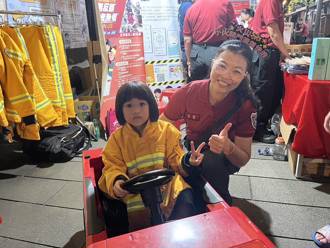 中秋團圓兼顧防災　萬華園遊會讓民眾「臨震不亂」