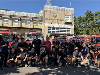 新北消防出動8水箱車馳援災區   助花蓮光復復原重建