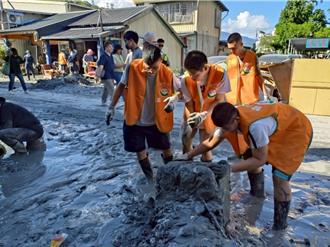 替代役備役役男首度勤務召集 千人動員跨區投入花蓮災後復原