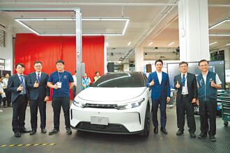 南港高工設智慧電動車教學中心