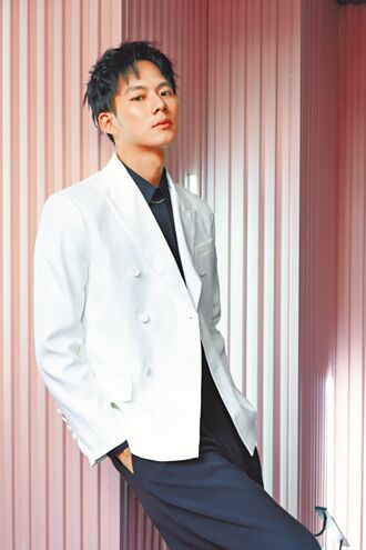 吳念軒拚金鐘 11年前就埋伏筆