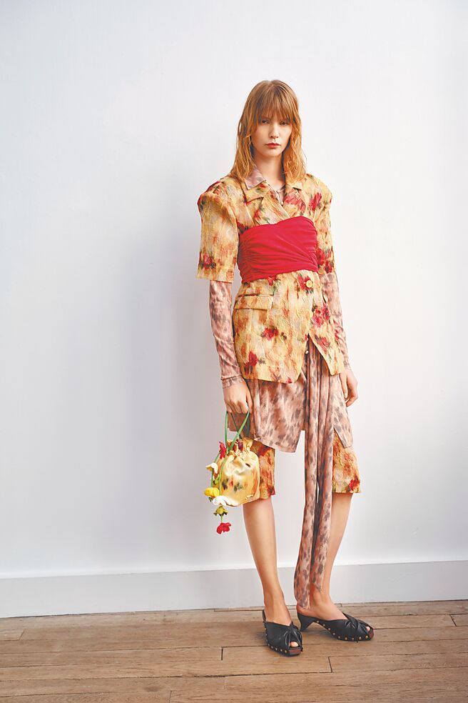 Ganni在2026春夏大作中，以印花做为主体。（Ganni提供）