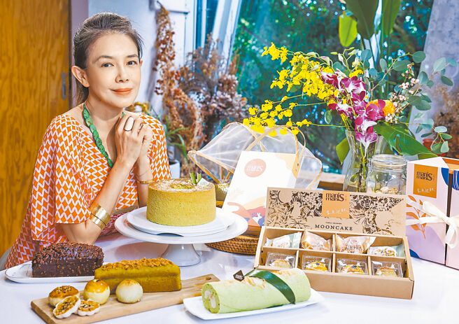 林美貞表示，創辦「manis manis 甜.覓室」的初衷，源於疫情期間無法返鄉，心中對家鄉味的思念。（陳俊吉攝）