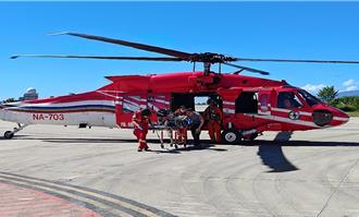 綠島男酒後昏迷  黑鷹直升機後送台東就醫
